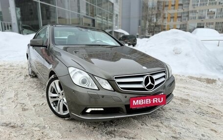 Mercedes-Benz E-Класс, 2010 год, 1 199 000 рублей, 8 фотография