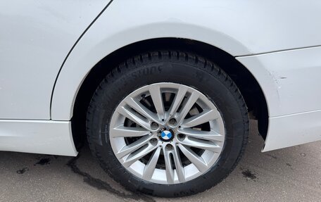 BMW 3 серия, 2011 год, 1 300 000 рублей, 16 фотография