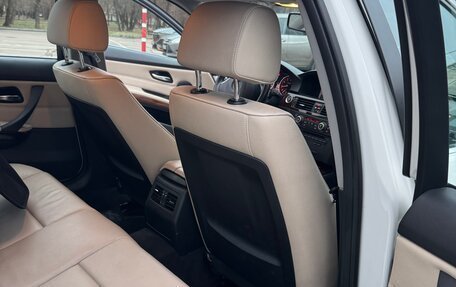 BMW 3 серия, 2011 год, 1 300 000 рублей, 12 фотография