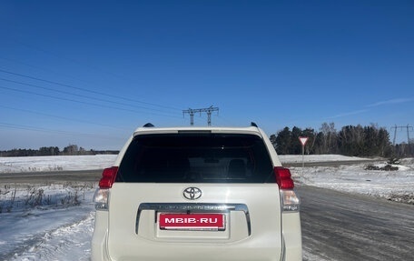 Toyota Land Cruiser Prado 150 рестайлинг 2, 2012 год, 2 850 000 рублей, 8 фотография