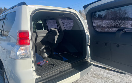 Toyota Land Cruiser Prado 150 рестайлинг 2, 2012 год, 2 850 000 рублей, 23 фотография