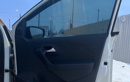 Volkswagen Polo VI (EU Market), 2017 год, 620 000 рублей, 22 фотография