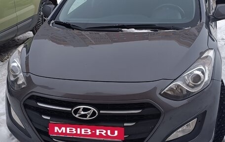 Hyundai i30 II рестайлинг, 2015 год, 900 000 рублей, 1 фотография