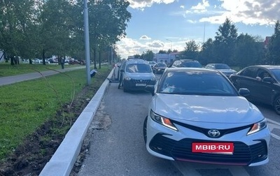 Toyota Camry, 2021 год, 3 750 000 рублей, 1 фотография