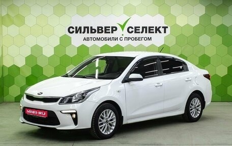 KIA Rio IV, 2018 год, 1 350 000 рублей, 1 фотография