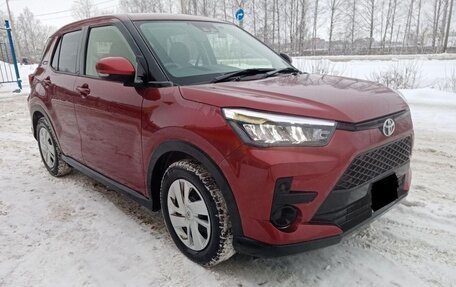 Toyota Raize I, 2020 год, 1 100 000 рублей, 2 фотография