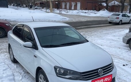 Volkswagen Polo VI (EU Market), 2016 год, 915 000 рублей, 3 фотография