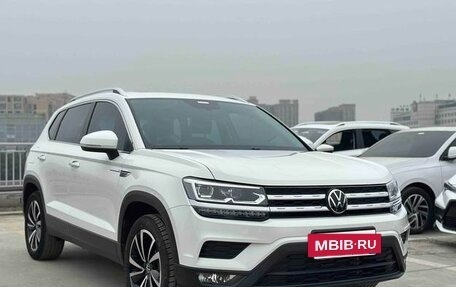 Volkswagen Tharu, 2022 год, 1 960 000 рублей, 2 фотография