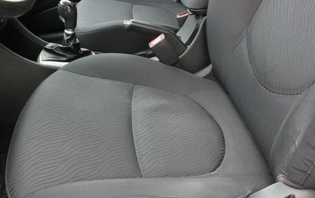 Hyundai Solaris II рестайлинг, 2014 год, 697 000 рублей, 11 фотография