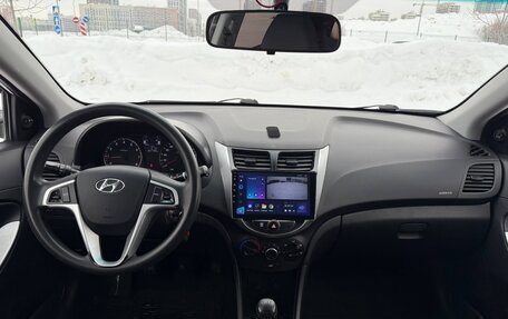 Hyundai Solaris II рестайлинг, 2016 год, 630 000 рублей, 8 фотография