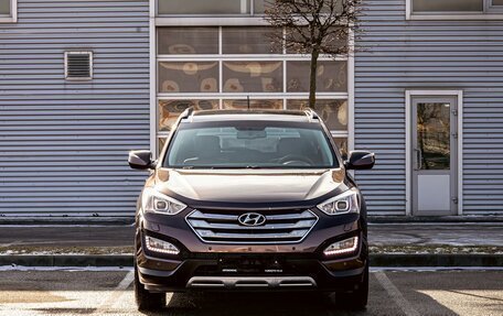 Hyundai Santa Fe III рестайлинг, 2015 год, 1 435 000 рублей, 2 фотография