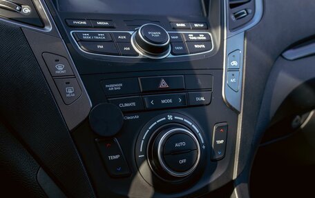 Hyundai Santa Fe III рестайлинг, 2015 год, 1 435 000 рублей, 15 фотография