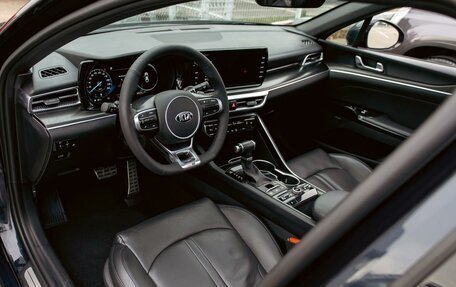 KIA K5, 2021 год, 2 455 000 рублей, 13 фотография