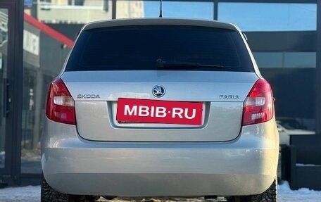 Skoda Fabia II, 2013 год, 619 000 рублей, 10 фотография