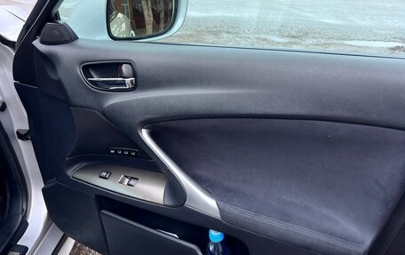 Lexus IS II рестайлинг 2, 2008 год, 1 550 000 рублей, 17 фотография