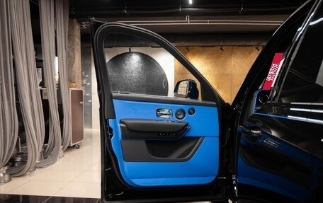 Rolls-Royce Cullinan, 2025 год, 71 000 000 рублей, 19 фотография