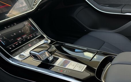 Audi A8, 2025 год, 21 990 000 рублей, 16 фотография