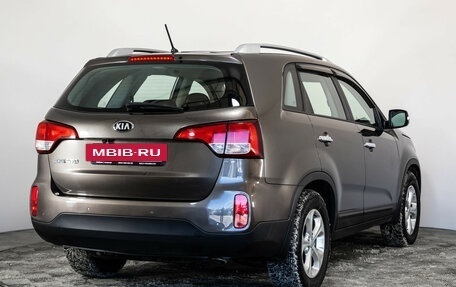 KIA Sorento II рестайлинг, 2017 год, 1 999 000 рублей, 5 фотография