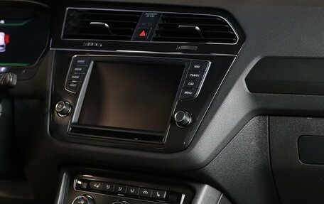 Volkswagen Tiguan II, 2018 год, 2 259 000 рублей, 11 фотография