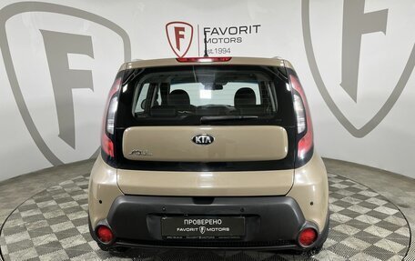 KIA Soul II рестайлинг, 2014 год, 1 200 000 рублей, 3 фотография