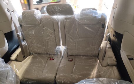 Lexus LM, 2025 год, 19 090 000 рублей, 12 фотография