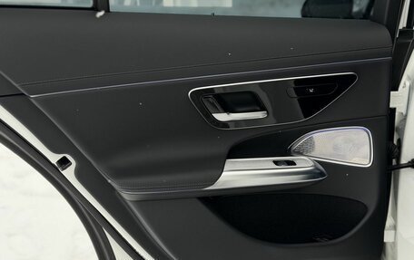 Mitsubishi Outlander III рестайлинг 3, 2018 год, 1 950 000 рублей, 11 фотография