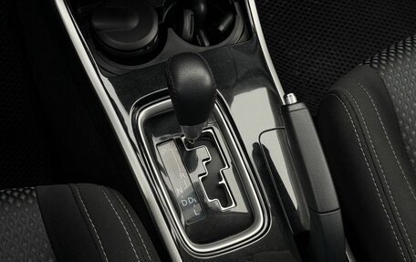 Mitsubishi Outlander III рестайлинг 3, 2018 год, 1 950 000 рублей, 15 фотография