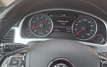 Volkswagen Touareg III, 2017 год, 3 500 000 рублей, 14 фотография