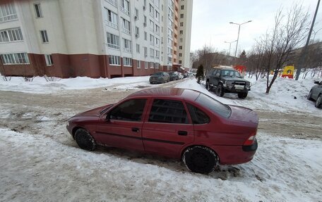 Opel Vectra B рестайлинг, 1996 год, 200 000 рублей, 4 фотография