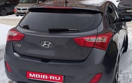 Hyundai i30 II рестайлинг, 2015 год, 900 000 рублей, 3 фотография