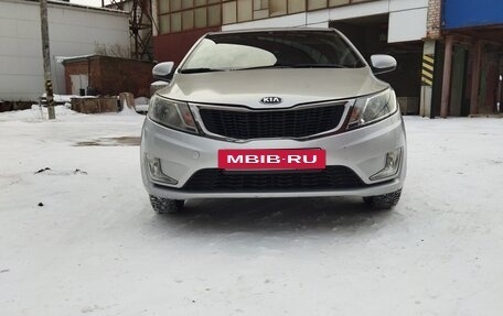 KIA Rio III рестайлинг, 2014 год, 900 000 рублей, 2 фотография