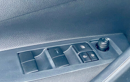 Toyota Corolla, 2019 год, 1 680 000 рублей, 19 фотография