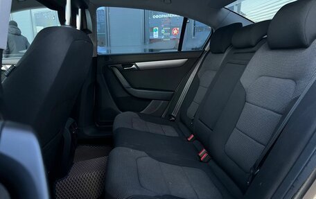 Volkswagen Passat B7, 2011 год, 659 000 рублей, 26 фотография