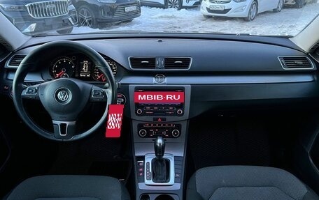 Volkswagen Passat B7, 2011 год, 659 000 рублей, 17 фотография