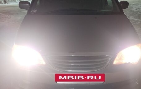 Honda Odyssey II, 2001 год, 520 000 рублей, 2 фотография