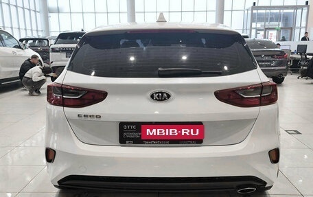 KIA cee'd III, 2018 год, 1 550 000 рублей, 10 фотография