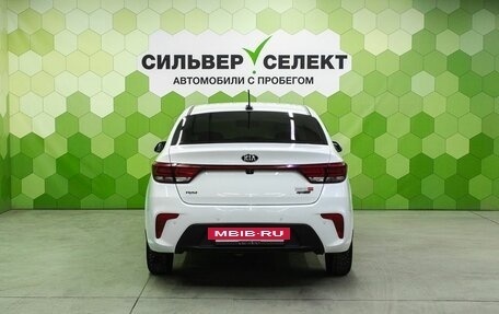 KIA Rio IV, 2018 год, 1 350 000 рублей, 4 фотография