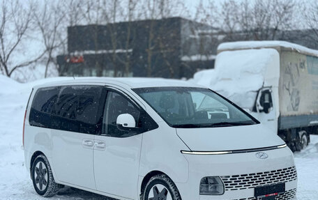 Hyundai Staria, 2021 год, 4 599 000 рублей, 3 фотография