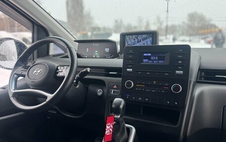 Hyundai Staria, 2021 год, 4 599 000 рублей, 11 фотография