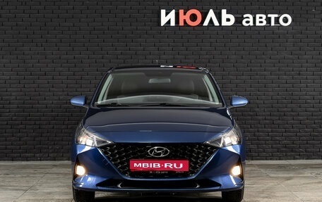 Hyundai Solaris II рестайлинг, 2021 год, 1 630 000 рублей, 2 фотография
