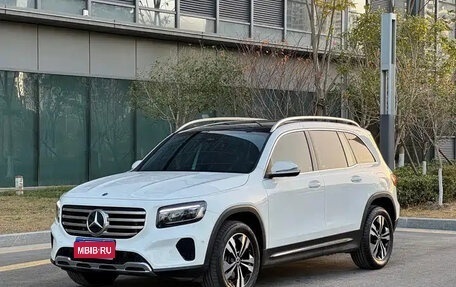 Mercedes-Benz GLB, 2023 год, 2 075 000 рублей, 1 фотография
