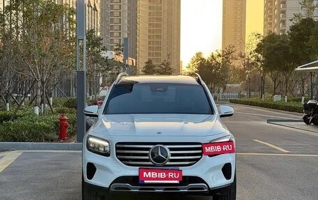 Mercedes-Benz GLB, 2023 год, 2 075 000 рублей, 2 фотография