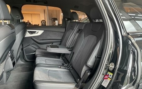 Audi Q7, 2025 год, 15 490 000 рублей, 8 фотография