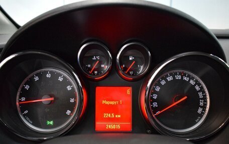 Opel Astra J, 2010 год, 590 000 рублей, 18 фотография