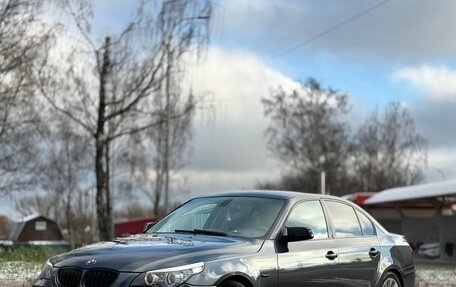 BMW 5 серия, 2007 год, 1 150 000 рублей, 1 фотография