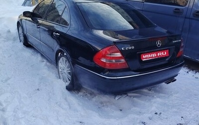 Mercedes-Benz E-Класс, 2004 год, 980 000 рублей, 1 фотография