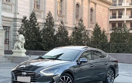 Hyundai Sonata VIII, 2022 год, 2 200 000 рублей, 1 фотография
