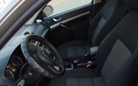 Skoda Octavia, 2011 год, 690 000 рублей, 4 фотография