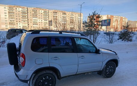 Chevrolet Niva I рестайлинг, 2012 год, 450 000 рублей, 7 фотография