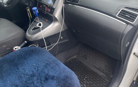 Toyota Verso I, 2015 год, 920 000 рублей, 6 фотография